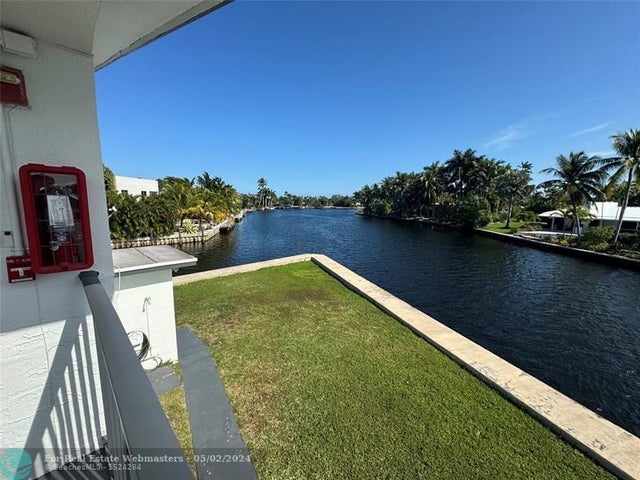 3 of 13 - 1814 E Oakland Park Blvd 49, Fort Lauderdale, FL