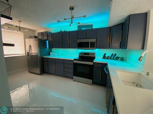 5 of 32 - 8891 Wiles Rd 208, Coral Springs, FL