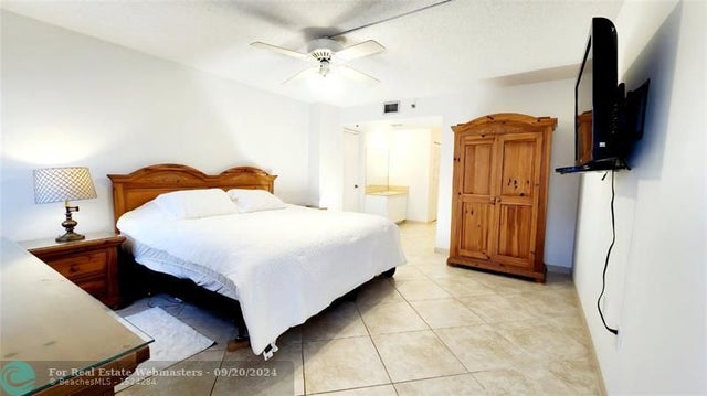 5 of 14 - 1201 S Ocean 2007n, Hollywood, FL
