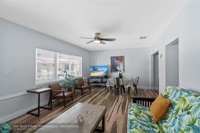 4 of 37 - 820 N Ocean Blvd, Pompano Beach, FL