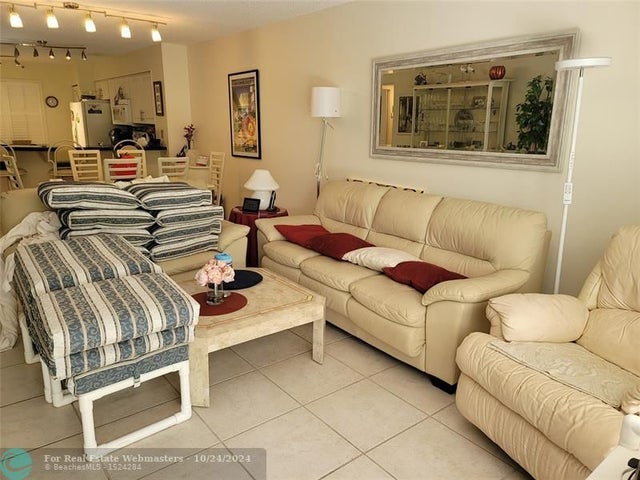 2 of 24 - 2221 Cypress Island Dr 402, Pompano Beach, FL