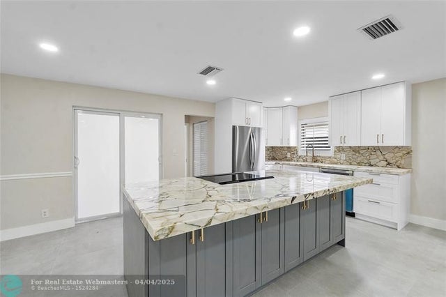 1 of 57 - 828 Johnson St, Hollywood, FL