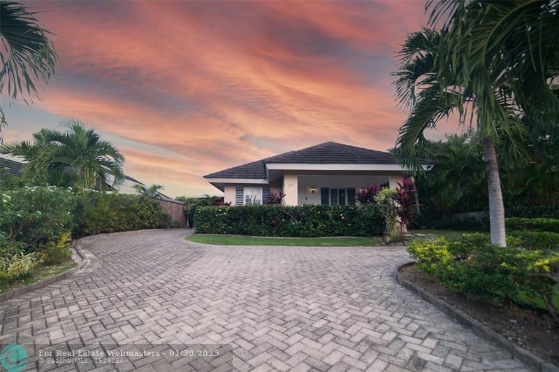 353 Gardenia, Other City - Keys/Islands/Caribbean