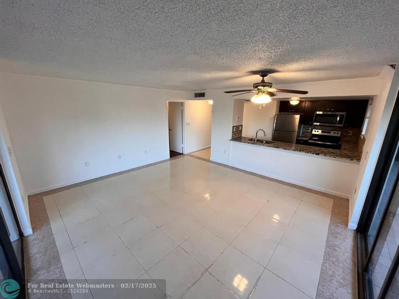 16220 Nw 2nd Ave 314, Miami