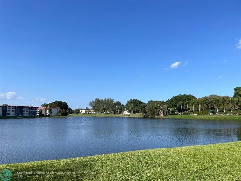 9423 S Hollybrook Lake Dr 203, Pembroke Pines