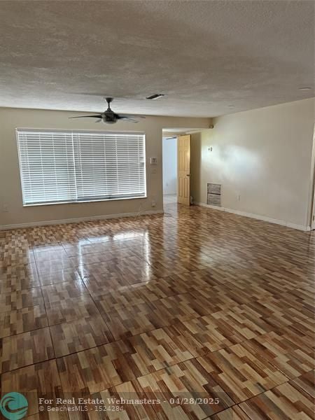 5 of 26 - 8849 W Long Acre Dr, Hollywood, FL
