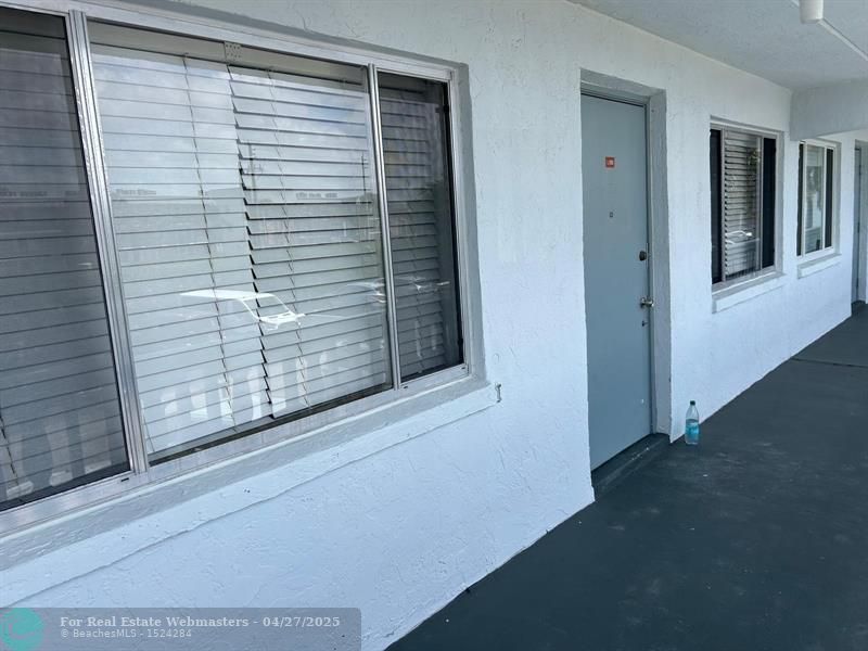 2200 Springdale Blvd 203, Palm Springs