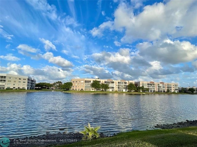 3 of 27 - 7660 Trent Dr 213, Fort Lauderdale, FL
