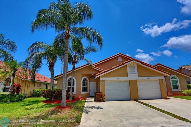 2 of 33 - 6609 Marissa Cir, Lake Worth, FL