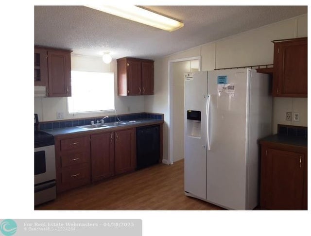 3 of 18 - 11913 Watergate Cir, Boca Raton, FL