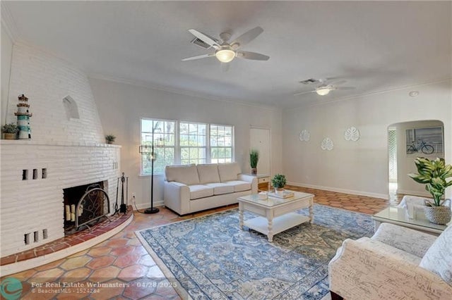 4 of 34 - 302 Nw 11th St, Delray Beach, FL