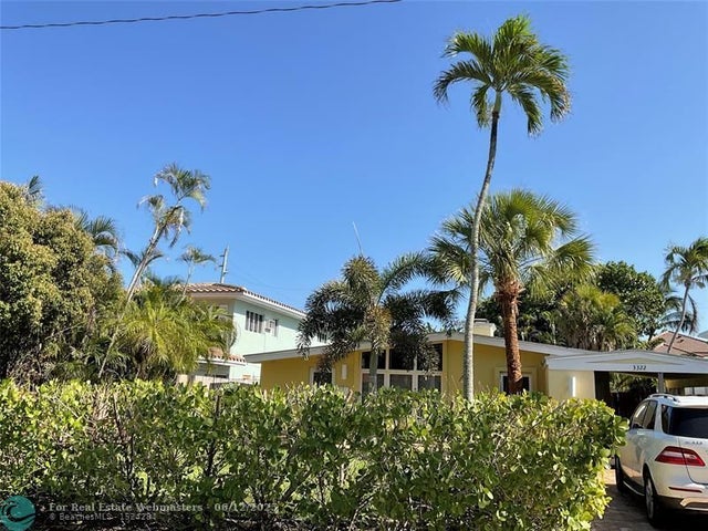 1 of 42 - 3322 Ne 18th St, Fort Lauderdale, FL