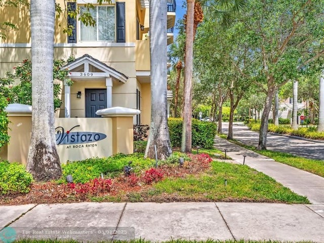 1 of 30 - 563 Nw 35th Pl, Boca Raton, FL