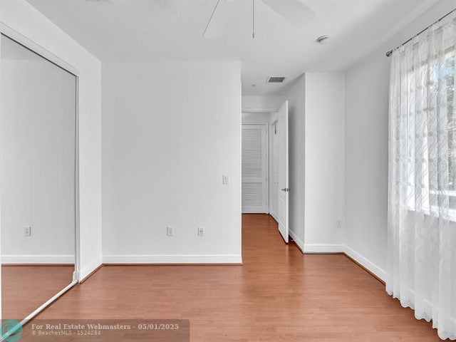 3 of 30 - 563 Nw 35th Pl, Boca Raton, FL