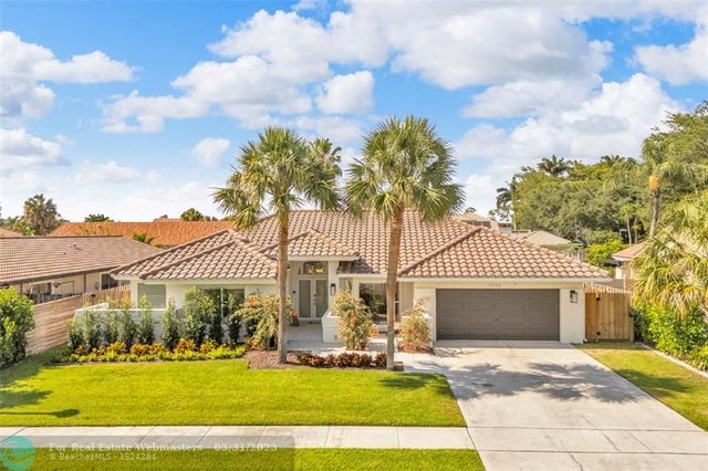 5 of 54 - 9585 Carousel Cir S, Boca Raton, FL