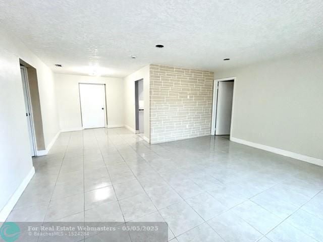 4 of 35 - 2445 Nw 73rd Ave, Sunrise, FL