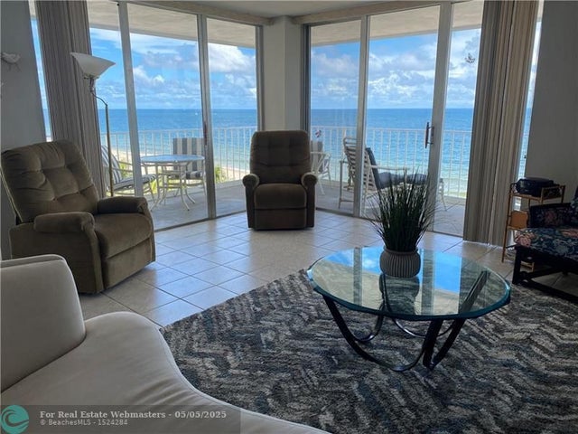 2 of 38 - 1010 S Ocean Blvd 617, Pompano Beach, FL