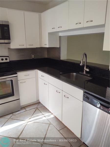 3 of 13 - 5200 E Club Cir 205, Boca Raton, FL