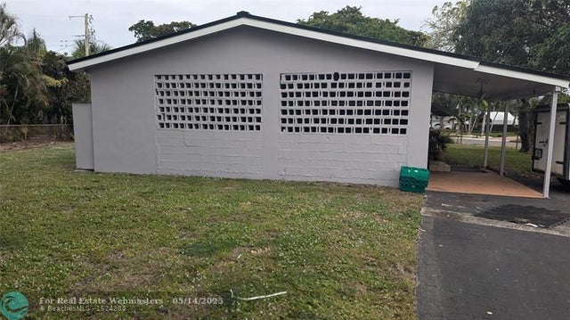 4 of 20 - 2080 Sw 38th Ave, Fort Lauderdale, FL