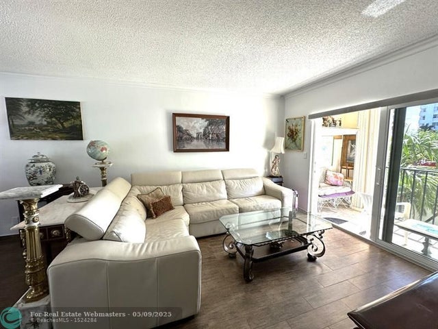 5 of 9 - 4143 N Ocean Blvd 202, Fort Lauderdale, FL