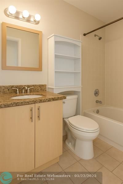 5 of 9 - 221 Palm Cir 221, Hollywood, FL