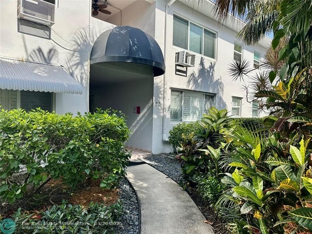 1 of 16 - 508 Antioch Ave 19, Fort Lauderdale, FL