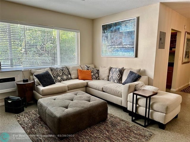 5 of 16 - 508 Antioch Ave 19, Fort Lauderdale, FL