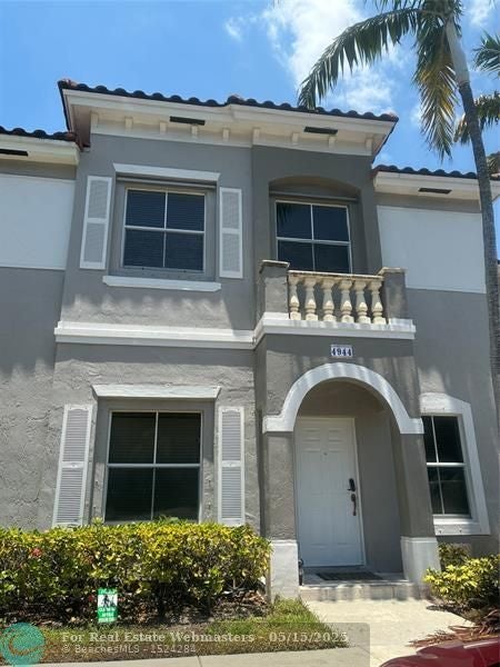 4 of 21 - 4944 Sw 140th Ter, Hollywood, FL