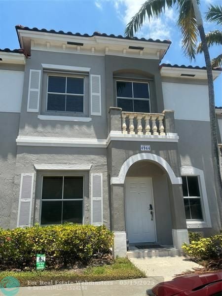 5 of 21 - 4944 Sw 140th Ter, Hollywood, FL