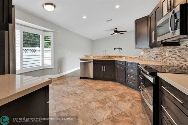4 of 29 - 8949 Nw 45th Court, Coral Springs, FL