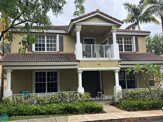 1 of 40 - 4540 Highgate Dr, Delray Beach, FL