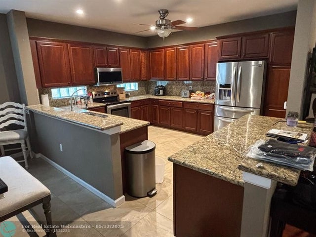 2 of 40 - 4540 Highgate Dr, Delray Beach, FL