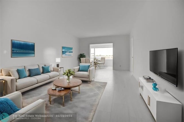 4 of 28 - 1801 Ocean Dr 214, Boynton Beach, FL