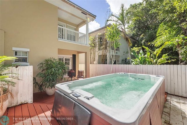 5 of 27 - 423 Sw 16th St, Fort Lauderdale, FL