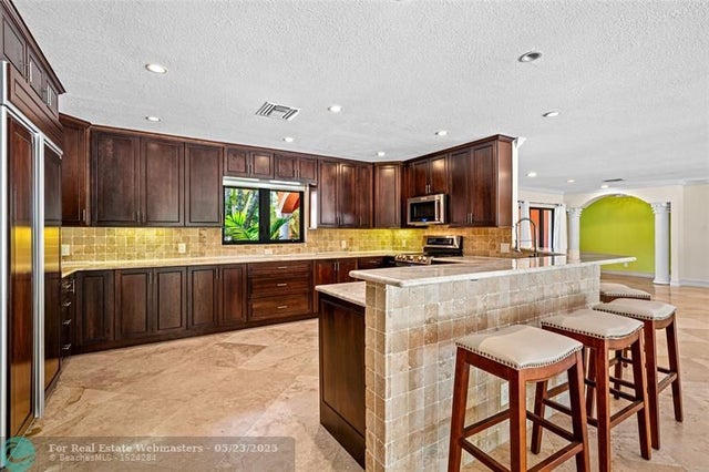 3 of 21 - 515 Lido Dr, Fort Lauderdale, FL