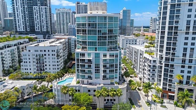 2 of 43 - 111 Se 8th Ave 606, Fort Lauderdale, FL