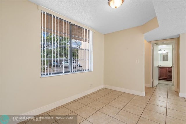 5 of 28 - 3550 Blue Lake Dr 105, Pompano Beach, FL