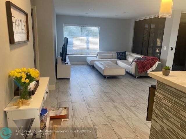 2 of 13 - 2581 Carambola Cir, Pompano Beach, FL
