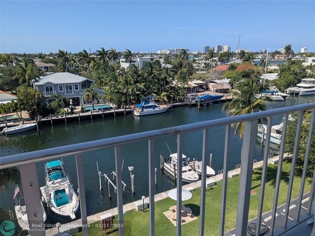 2 of 16 - 1731 Se 15 St 612, Fort Lauderdale, FL