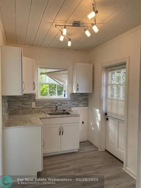 4 of 5 - 104 Ne 4th Ave B, Delray Beach, FL