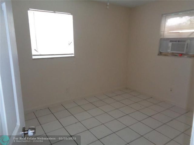 3 of 5 - 345 Nw 5th St 3, Pompano Beach, FL