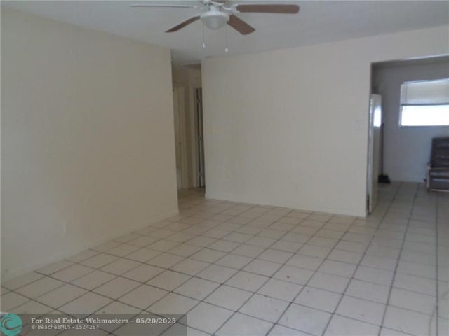 4 of 5 - 345 Nw 5th St 3, Pompano Beach, FL