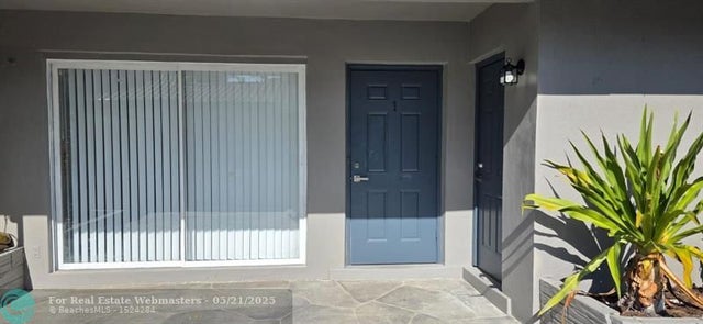 1 of 25 - 1849 Sherman St 1, Hollywood, FL