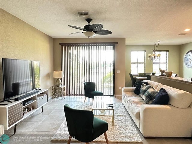 3 of 31 - 5115 Gramercy Square Dr, Delray Beach, FL