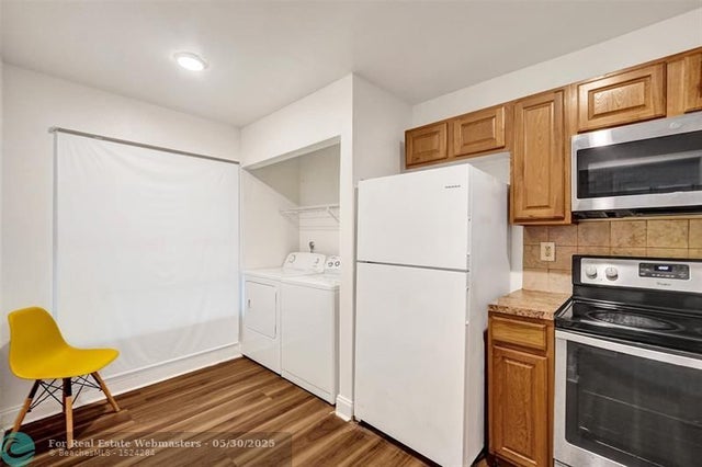 5 of 24 - 2518 Riverside Dr 2518, Coral Springs, FL