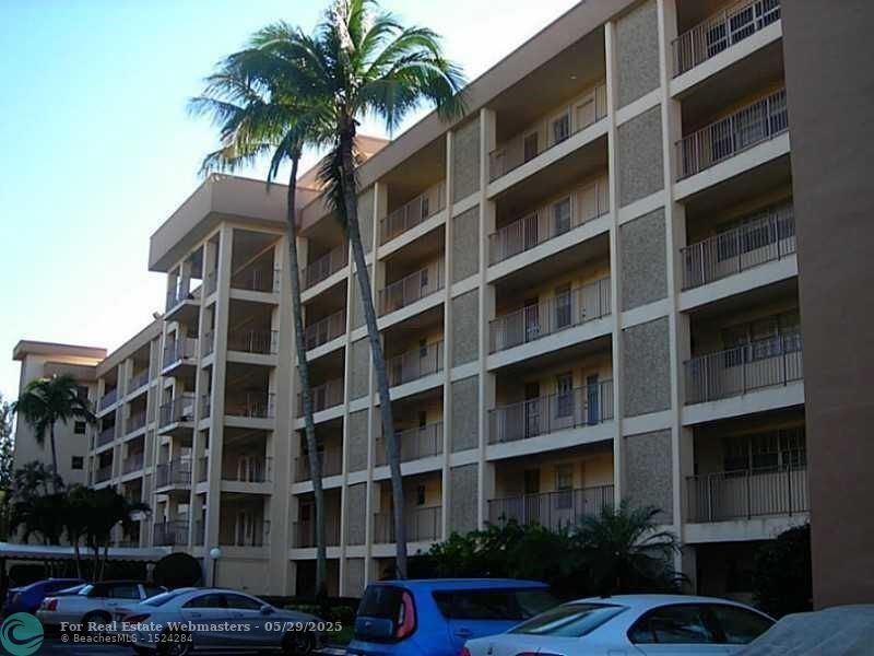 2600 S Course Dr 502, Pompano Beach