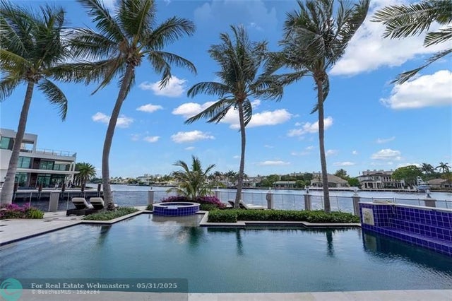 2 of 84 - 3311 Ne 57th Ct, Fort Lauderdale, FL