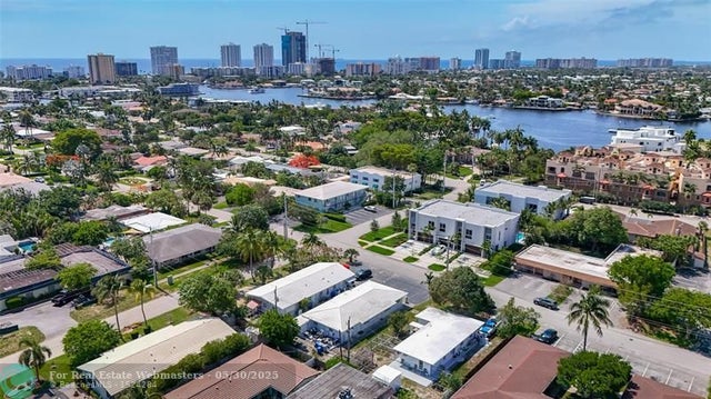1 of 25 - 2275 Se 6th St 1, Pompano Beach, FL