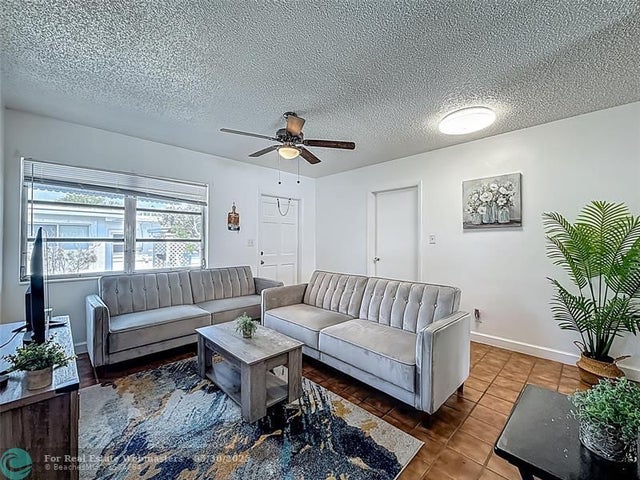 3 of 25 - 2275 Se 6th St 1, Pompano Beach, FL