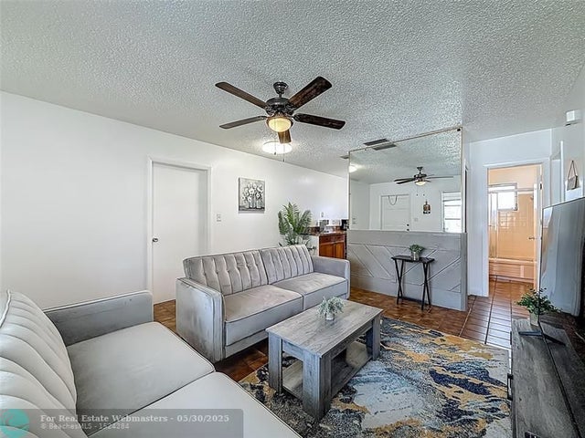 4 of 25 - 2275 Se 6th St 1, Pompano Beach, FL